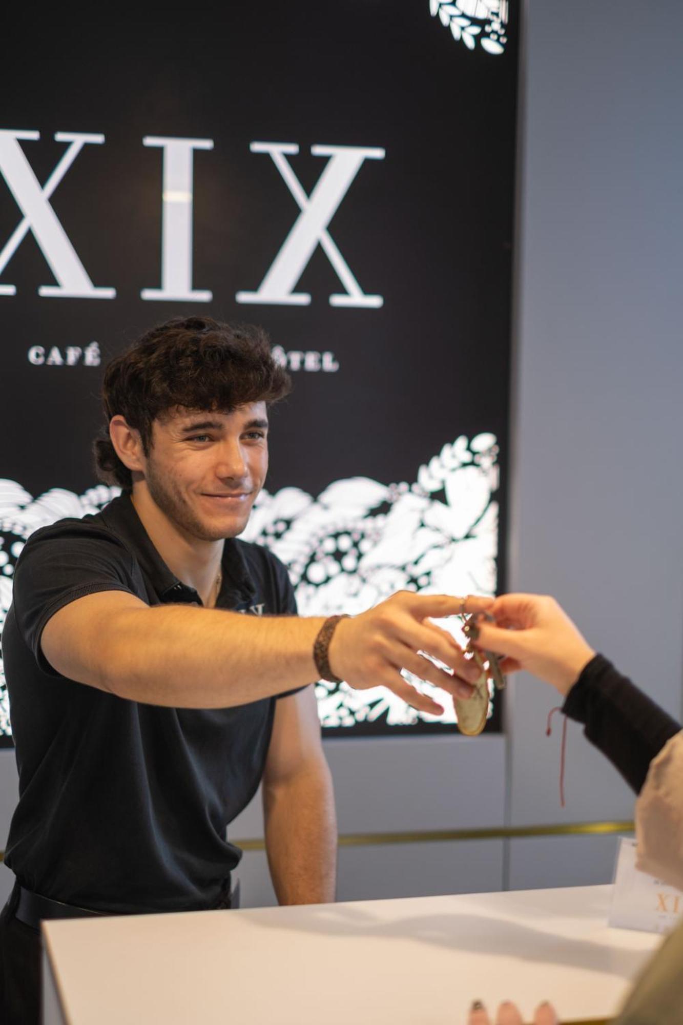 Hotel Le XIX 贝济耶 外观 照片
